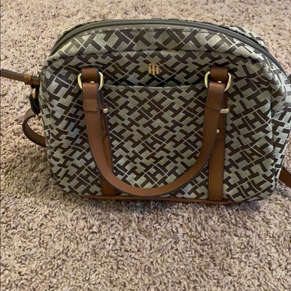 Purse - Picture 1 of 4
